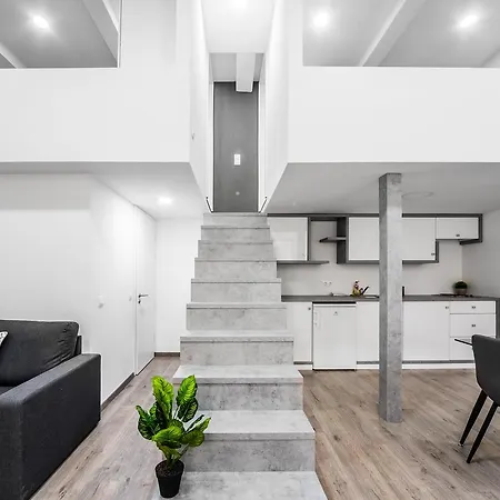 Kertesz Designer With Aircon Appartamento Budapest